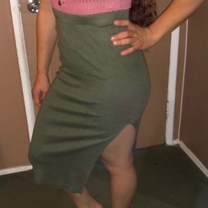 High waisted olive green pencil skirt